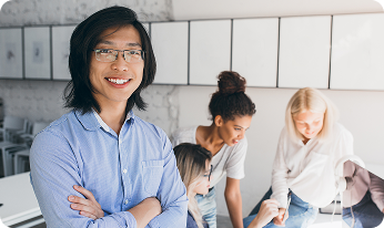 indoor portrait successfull asian it specialist